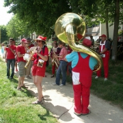 La fanfare Prise de bec à la Régate des poissons - REC Aviron - Rennes, Juillet 2013